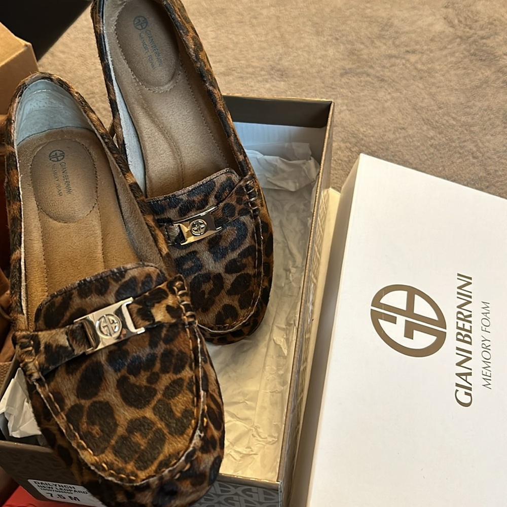 GIANI BERNINI MEMORY FOAM LOAFER SIZE 7.5